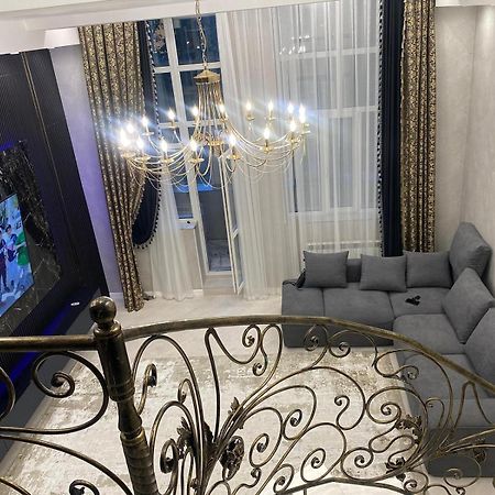 Arman Deluxe Daire Karagandy Dış mekan fotoğraf